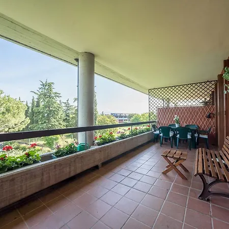 Lägenhet Bright Desenzano - Caravelle Pool